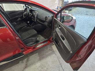 Renault Clio 0.9 TCe Limited picture 12