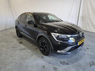 Unfallwagen Renault Arkana E-TECH 2024/2