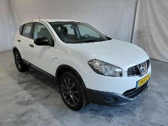 Schadeauto Nissan Qashqai 1.6 Visia 2010/11
