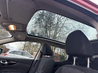 Nissan Qashqai 1.2 Connect Edition picture 14