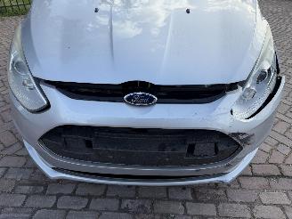 Ford B-Max 1.0 EcoBoost Titanium picture 23