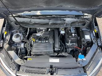 Volkswagen Touran 1.2tsi clima/navi/pdc v+a picture 18