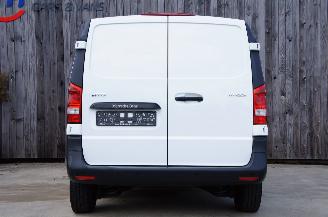 Mercedes Vito 111 CDi L1H1 Airco 3-Persoons PDC 84KW Euro 6 picture 7