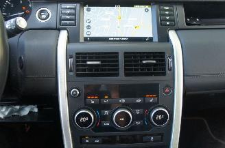 Land Rover Discovery Sport 2.0 eD4 HSE Airco Navi Pano Stuurverwarming 110KW Euro 6 picture 13