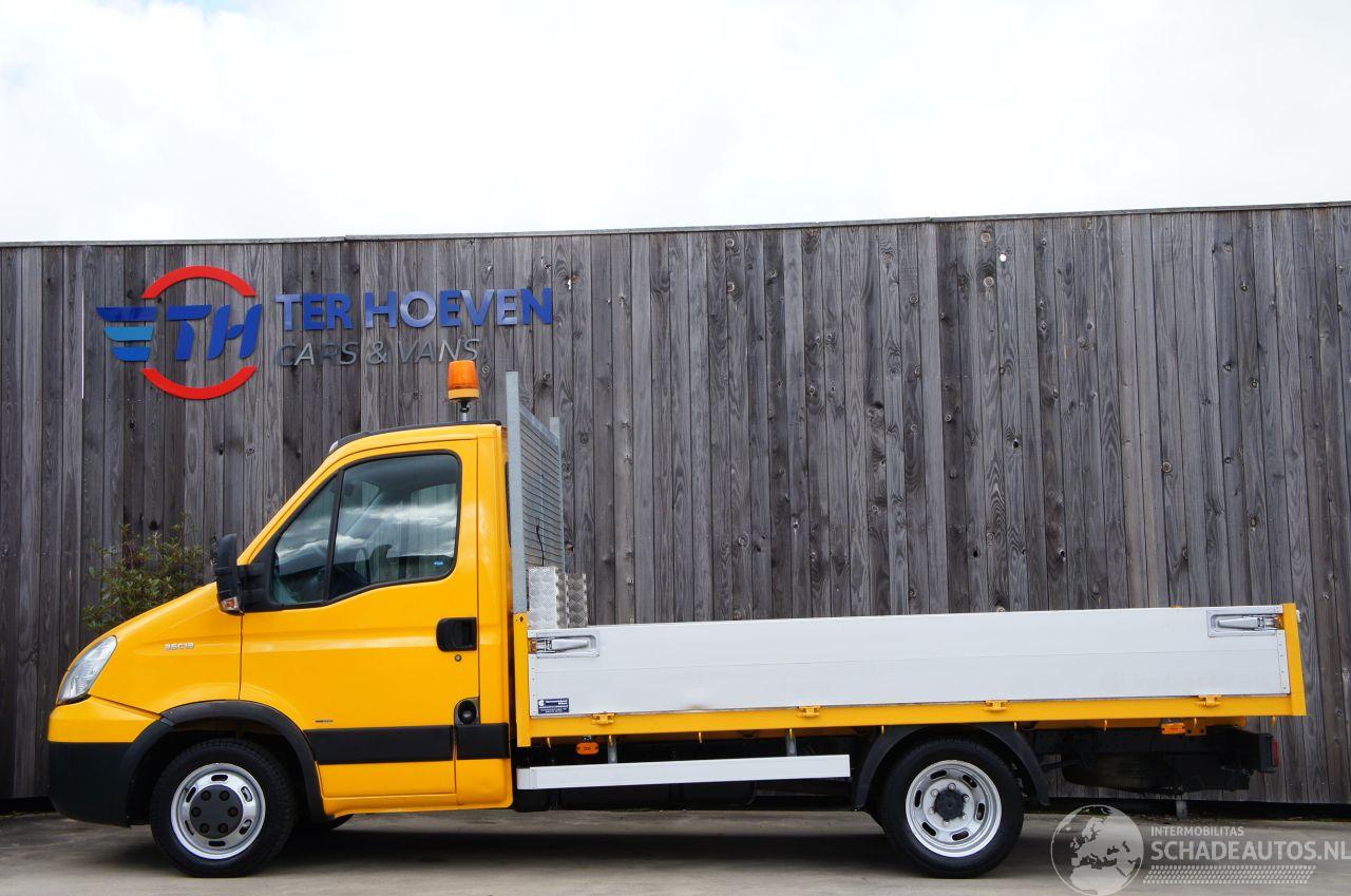 Iveco Daily 35C12 2.3 HPi Open Laadbak 3-Persoons Trekhaak 85KW Euro 4