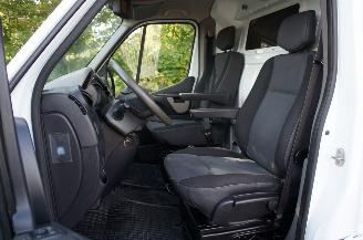 Renault Master 2.3 DCi L2H2 Automaat Airco Naci Cruise Trekhaak 92KW Euro 5 picture 12