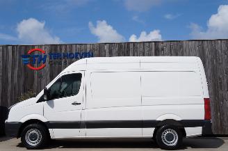 krockskadad bil auto Volkswagen Crafter 2.0 TDi L2H2 Airco Cruise PDC Geveerde stoel 80KW Euro 5 2014/8
