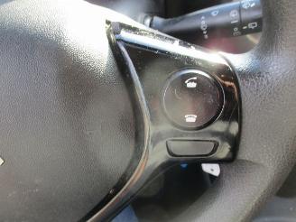 Peugeot 108 1.0 e-Vti Active Airco NAP picture 21