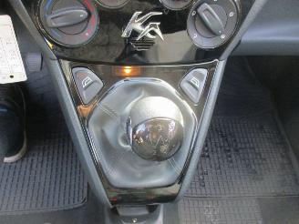 Ford Ka 1.2 Titanium Xs/s Airco picture 19