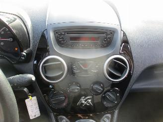 Ford Ka 1.2 Titanium Xs/s Airco picture 18