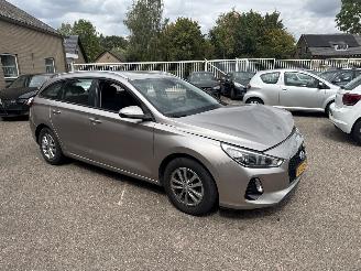 Voiture accidenté Hyundai I-30 1.0 T-GDI i-Drive REST BPM €1000,-!!! 2018/7