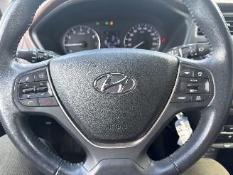 Hyundai I-20 1.0 T-GDI Comfort REST BPM €400,-!!! picture 29