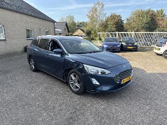 skadebil auto Ford Focus 1.0 EcoBoost Trend Edition 2019/2