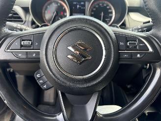 Suzuki Swift 1.0 Stijl AUTOMAAT picture 24