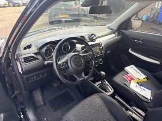 Suzuki Swift 1.0 Stijl AUTOMAAT picture 18