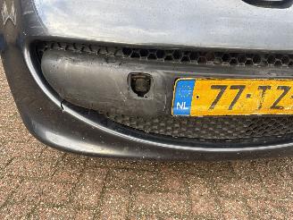 Peugeot 107 1.0-12V XS picture 9