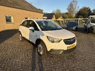 krockskadad bil auto Opel Crossland X 1.2 Online Edition REST BPM €800,-!!! 2018/1