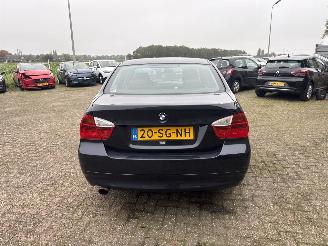 BMW 3-serie 318i Dynamic Exec. picture 6