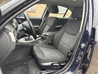 BMW 3-serie 318i Dynamic Exec. picture 32