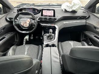 Peugeot 5008 1.2 PureTech GT-Line picture 16