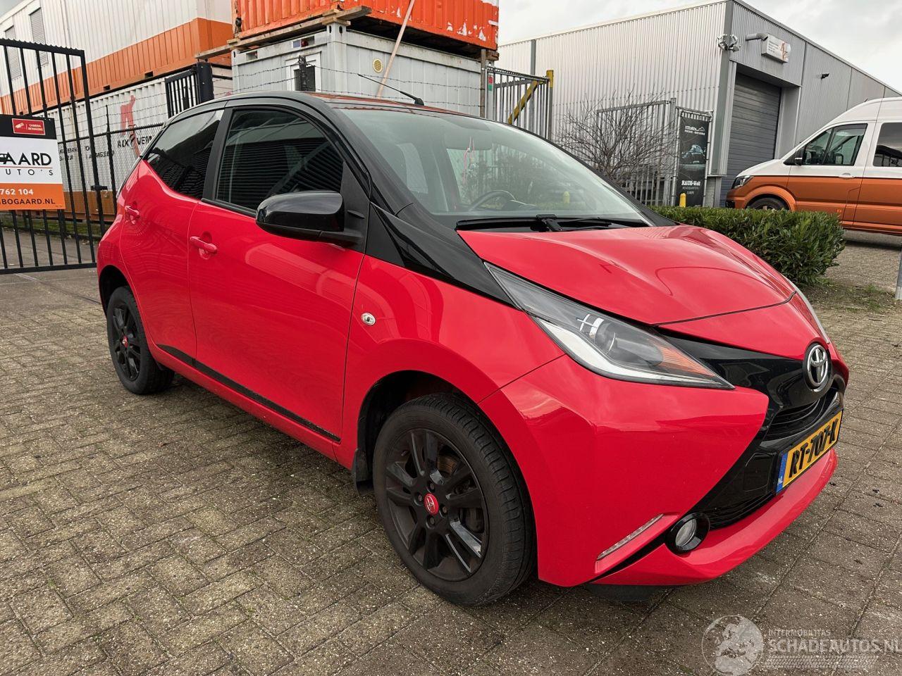 Toyota Aygo 1.0 VVT-i x-cite