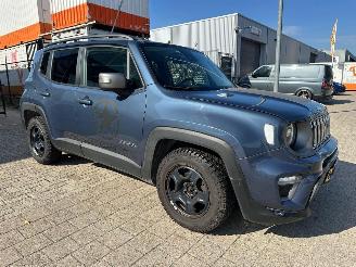 Schadeauto Jeep Renegade 1.3T DDCT Limited Automaat 2020/6