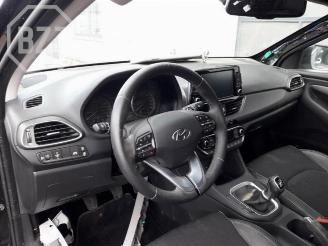 Hyundai I-30 i30 (PDEB5/PDEBB/PDEBD/PDEBE), Hatchback, 2016 1.0 T-GDI 12V picture 5