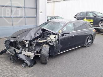 Auto da rottamare Mercedes E-klasse E Estate (S214), Combi, 2023 E-300 e 2.0 Turbo 16V 2024