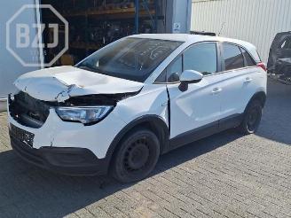  Opel Crossland Crossland (X), SUV, 2017 1.6 CDTi 100 2017
