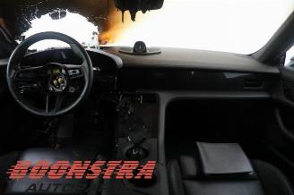 Porsche Taycan Taycan (Y1A), Sedan, 2019 4S picture 17