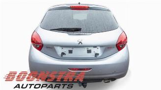 Peugeot 208 208 I (CA/CC/CK/CL), Hatchback, 2012 / 2019 1.2 12V e-THP PureTech 110 picture 4