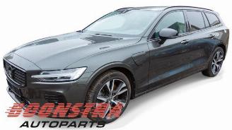 Sloopauto Volvo V-60 V60 II (ZW), Combi, 2018 2.0 T6 16V Twin Engine 2021/5