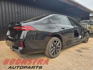 BMW 5-serie 5 serie (G60), Sedan, 2023 530e 2.0 TwinPower Turbo 16V picture 4