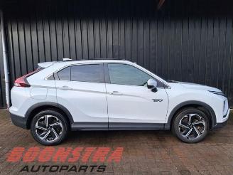 Mitsubishi Eclipse Cross Eclipse Cross (GK/GL), SUV, 2017 2.4 16V PHEV 4x4 picture 3