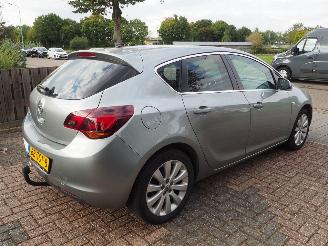 Opel Astra 1.4 Turbo cosmo picture 4