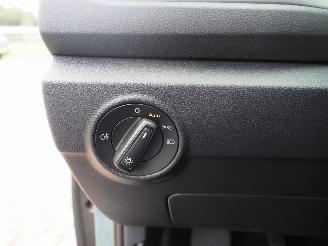 Volkswagen T-Roc 1.0 TSI Life picture 28