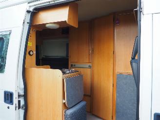 Peugeot Boxer 2.5 diesel Camperbus picture 9