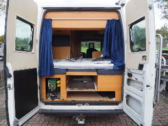 Peugeot Boxer 2.5 diesel Camperbus picture 15