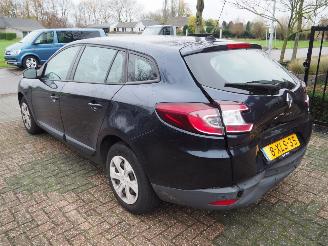 Renault Mégane 1.5 DCI Dynamique picture 6