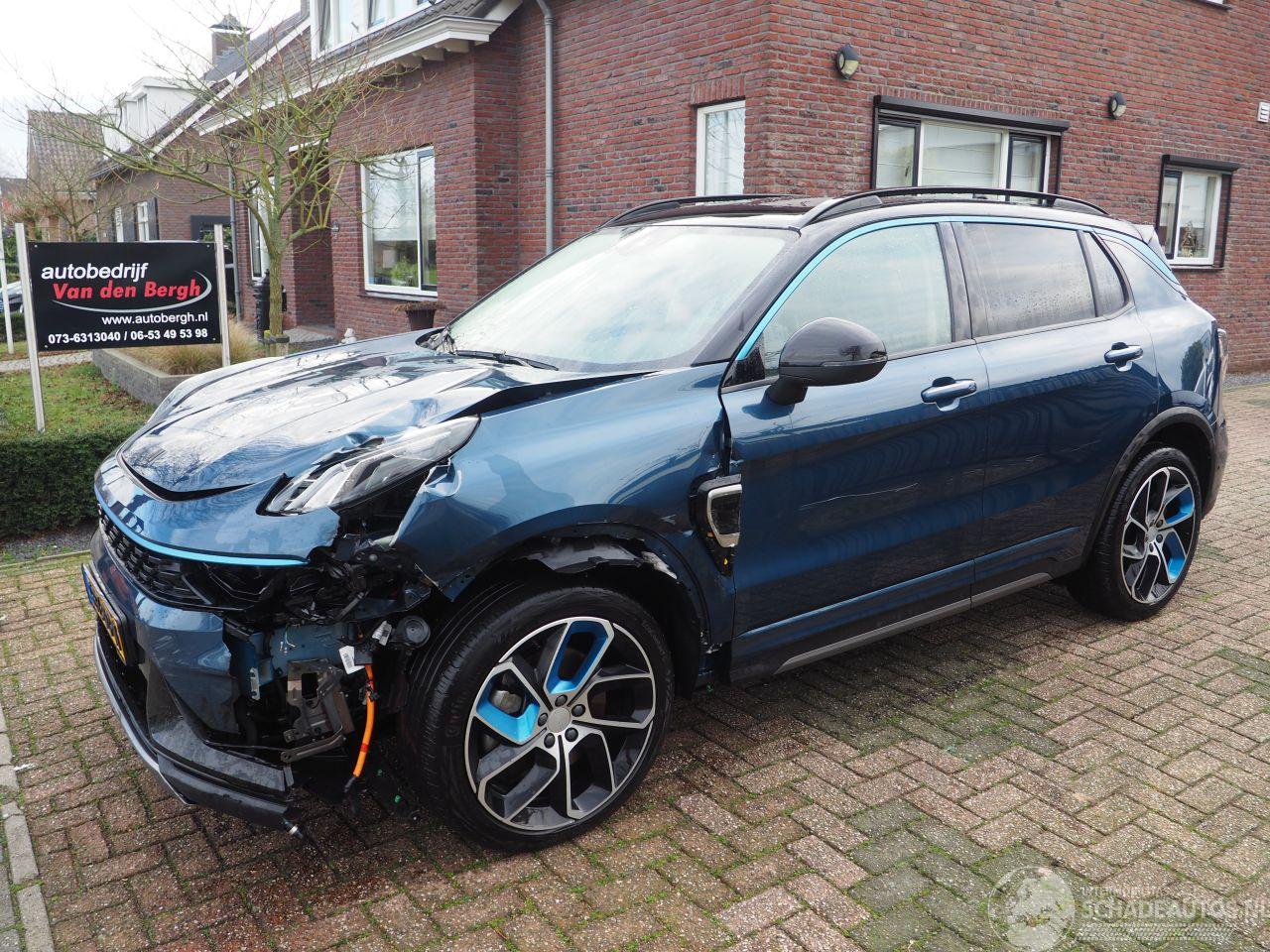 Lynk & Co 01 1.5 hybrid