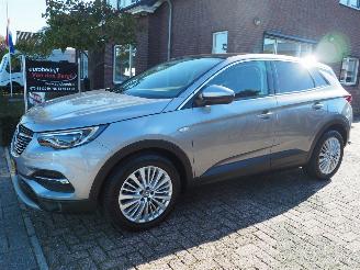 krockskadad bil auto Opel Grandland 1.2 Turbo Innovation Automaat 2018/11