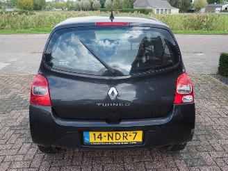 Renault Twingo 1.2-16V Dynamique picture 5