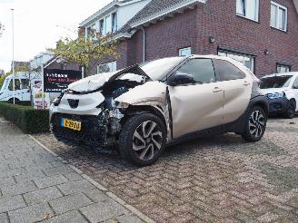 krockskadad bil auto Toyota Aygo X  Pulse 2023/3