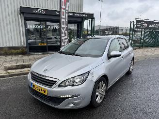 škoda osobní automobily Peugeot 308 1.2 81KW AIRCO 5-DEURS 2016/10