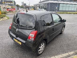 Renault Twingo 1.2 16V AIRCO picture 4