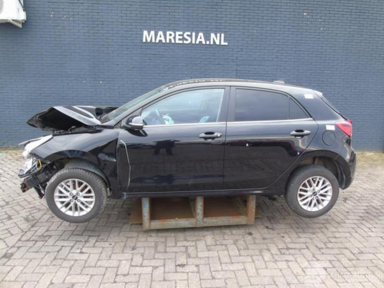 Kia Rio Rio IV (YB), Hatchback, 2017 1.2 MPI 16V