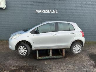 Auto da rottamare Toyota Yaris Yaris II (P9), Hatchback, 2005 / 2014 1.3 16V VVT-i 2008/5