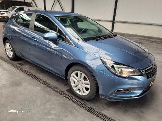  Opel Astra 1.0 Business 77-KW 5-Bak 5drs 2016/8