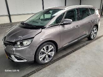 uszkodzony samochody osobowe Renault Grand-scenic 1.3 TCE 103-KW Automaat Intens 2019/8