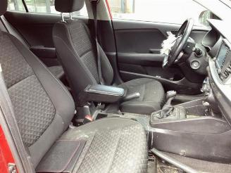 Kia Rio Rio IV (YB), Hatchback, 2017 1.0i T-GDi 100 12V picture 10